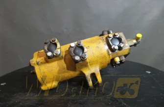 Kolumna obrotu Komatsu PC220NLC-3 