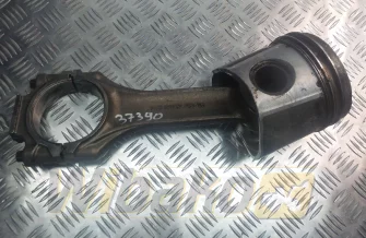Tłok silnika do silnika Deutz BF8M1015 04260931