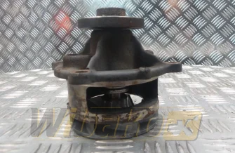 Pompa wody Deutz 02937441
