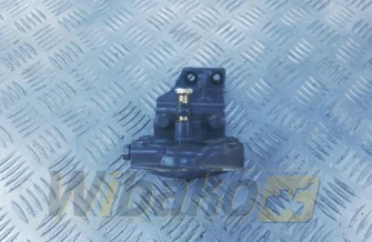 Podstawa filtra paliwa Deutz TD2009 L04 04112322