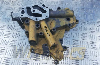 Obudowa chłodniczki oleju Silnika Caterpillar C6.6 295-8610/4134W013