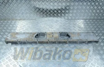 Pokrywa kolektora ssącego do silnika Cummins LT10 3028378