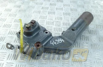 Obudowa termostatu do silnika Komatsu SA6D125E-3 6151-22-6410