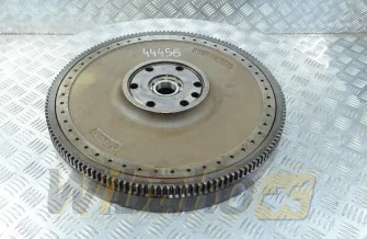 Koło zamachowe Komatsu SA6D125E-3 6151-31-4600/6151-31-4610