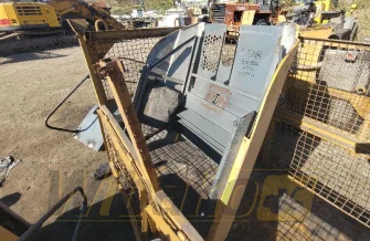 Klapa górna Liebherr L574 