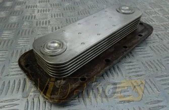 Chłodniczka oleju Silnika Hanomag D964T 3079547M1/3079546M1