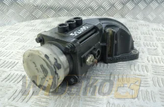 Grzałka kolektora ssącego do silnika Deutz TCD6.1 04502157