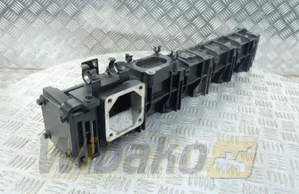 Kolektor ssący do silnika Deutz TCD6.1 L6 04500916