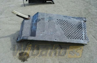 Błotnik prawy tył Liebherr L556 93027281 101/235R10093110
