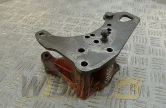 Wspornik alternatora Deutz 04503755