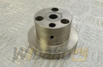 Sworzeń koła zębatego pośredniego Perkins 33426161