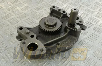 Pompa oleju do silnika Iveco 8046.25 4813652