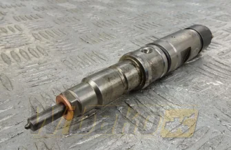 Wtryskiwacz Deutz 04902825