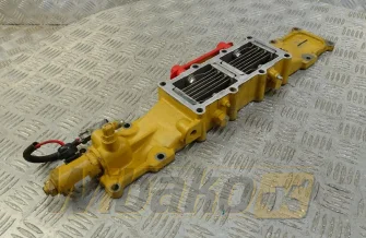 Pokrywa kolektora ssącego do silnika Caterpillar C7 274-2339