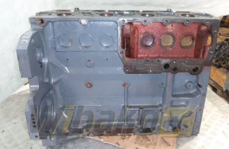 Blok silnika do silnika Deutz BF4M1013 04282830