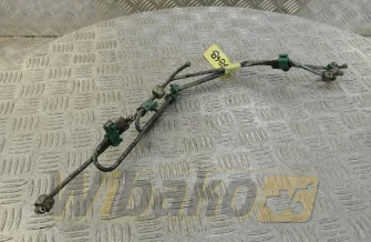 Przewody paliwa pompy wtryskowej CYL. 4-6 do silnika Volvo TD103 8194244