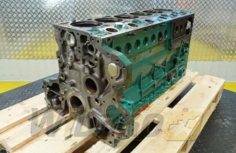 Blok silnika do silnika Volvo D7D 04209416