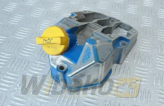 Obudowa klawiatury z wlewem oleju Deutz 04224099R