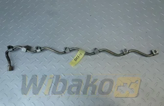 Przewód powrotu paliwa do silnika Deutz BF6M1013 04501462