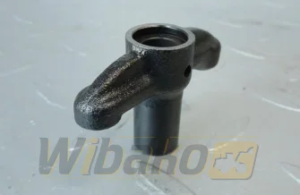 Mostek dźwigni zaworowych do silnika Kubota V3800 1C020-13463