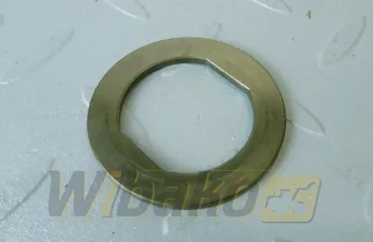 Podkładka koła zębatego pośredniego d= 32 mm do silnika Kubota V2003 