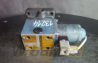 Zestaw zaworów Rexroth 4WE10C11/LG24Z4 