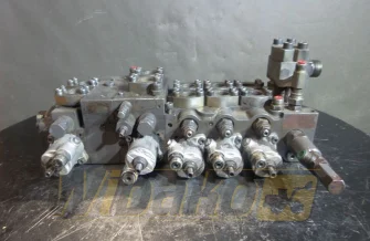 Rozdzielacz Volvo EW140 M/4