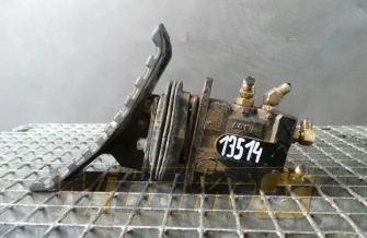 Pedał Case CX330 