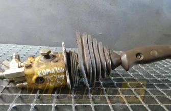 Dżojstik Komatsu PC240-5 