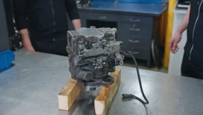 Komatsu W430 i problem z wydajnością – diagnoza pompy hydraulicznej